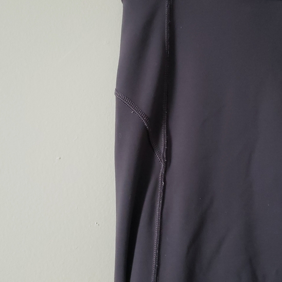 Lululemon grey align leggings - Picture 2 of 7